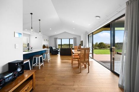 Photo of property in 402 Lake Road, Horsham Downs, Taupiri, 3791