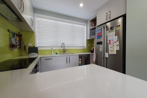 Photo of property in 40 Greenfinch Road, Hobsonville, Auckland, 0616