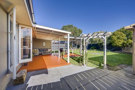 Photo of property in 72 Freyberg Avenue, Tamatea, Napier, 4112