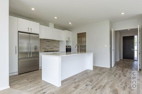 Photo of property in 41 Pohutukawa Parade, Riverhead, 0820