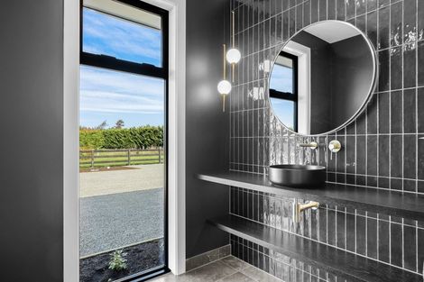 Photo of property in 14 Beal Place, Swannanoa, Kaiapoi, 7692