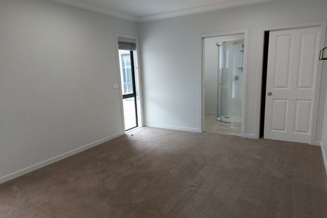 Photo of property in 10 Don Griffin Grove, Trentham, Upper Hutt, 5018