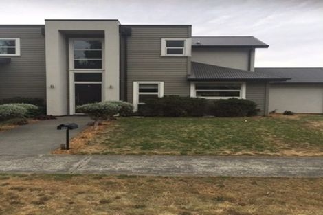 Photo of property in 28 Hakatere Road, Pegasus, 7612