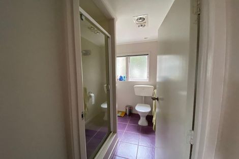 Photo of property in 4 Nassau Court, Half Moon Bay, Auckland, 2012