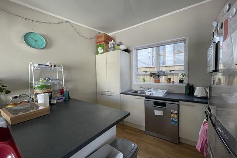 Photo of property in 10 Harper Street, Newtown, Wellington, 6021