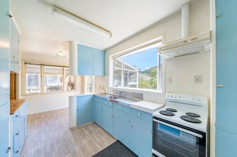 Photo of property in 8 Hall Grove, Ebdentown, Upper Hutt, 5018