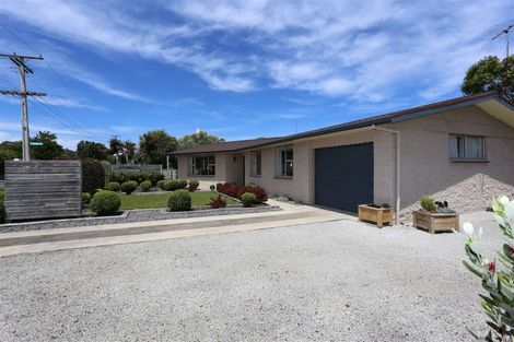 Photo of property in 2 Mason Street, Riverdale, Gisborne, 4010