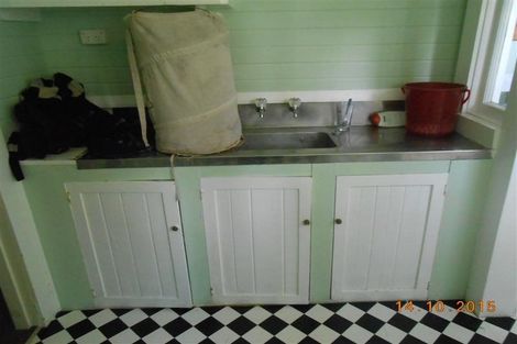 Photo of property in 138 Glenmore Street, Northland, Wellington, 6012