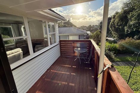 Photo of property in 60 Chester Road, Tawa, Wellington, 5028