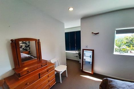 Photo of property in 76g Edmonton Road, Henderson, Auckland, 0612