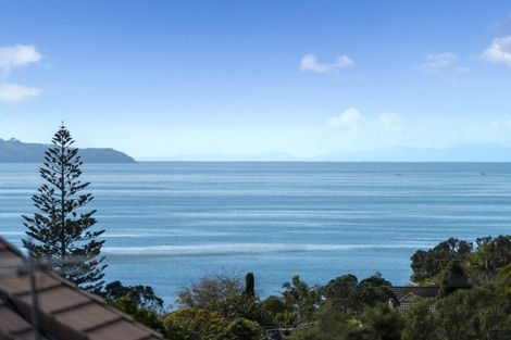 Photo of property in 217a East Coast Road, Campbells Bay, Auckland, 0620