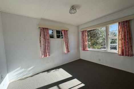 Photo of property in 36 Holland Street, Wainuiomata, Lower Hutt, 5014