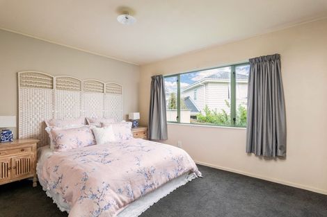 Photo of property in 12 Kelkirk Street, Kelston, Auckland, 0602