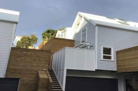 Photo of property in Pirie Street Townhouses, 15/35u Pirie Street, Mount Victoria, Wellington, 6011