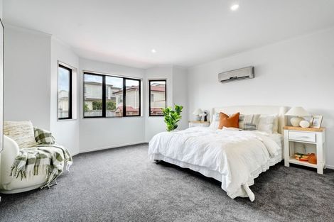 Photo of property in 17 Edgewood Way, Henderson, Auckland, 0612