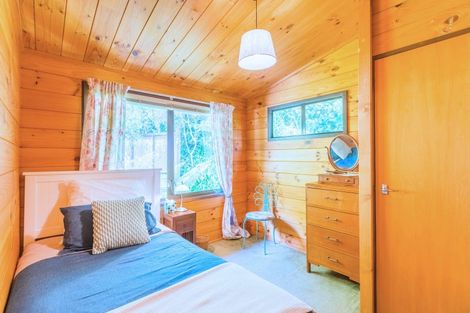 Photo of property in 33 Leeward Drive, Whitby, Porirua, 5024