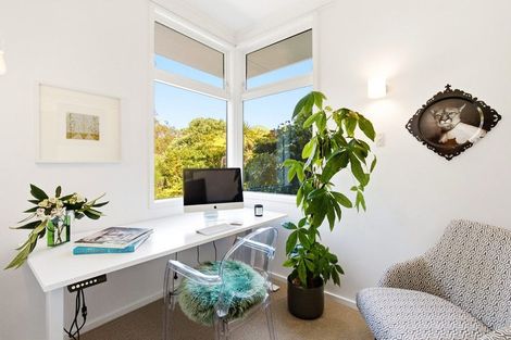 Photo of property in 10 Mathieson Avenue, Khandallah, Wellington, 6035