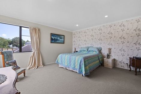Photo of property in 39 Alec Craig Way, Gulf Harbour, Whangaparaoa, 0930
