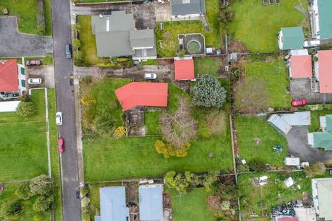 Photo of property in 28 Watts Street, Waipawa, 4210