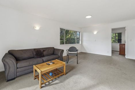 Photo of property in 2/12 Pamela Place, New Lynn, Auckland, 0600