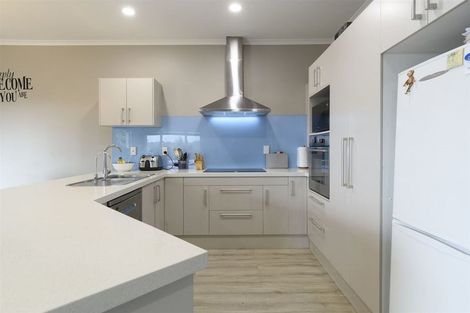 Photo of property in 15 Astor Place, Welcome Bay, Tauranga, 3112