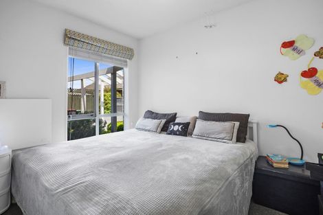 Photo of property in 29 Dunedin Street, Redwood, Christchurch, 8051