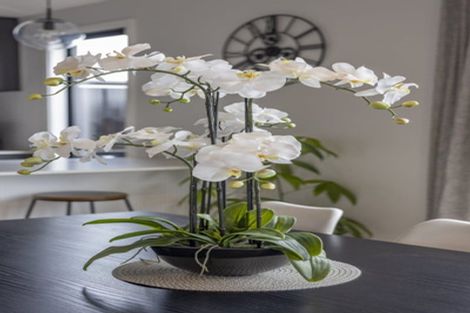 Photo of property in 18 Ellmers Street, Woodend, 7691