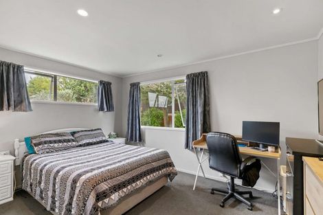 Photo of property in 15 Rosario Crescent, Red Beach, 0932
