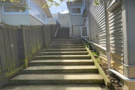 Photo of property in 55 Overtoun Terrace, Hataitai, Wellington, 6021