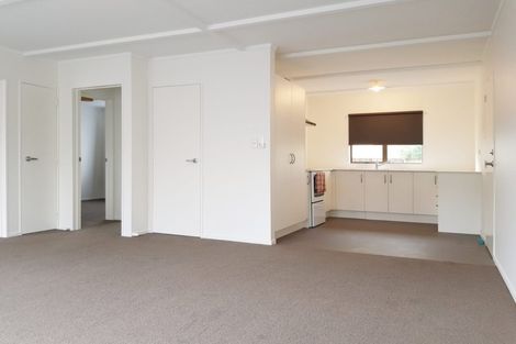 Photo of property in 4/25 Waterview Road West, Takanini, 2112