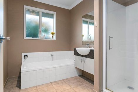 Photo of property in 20 Madison Street, Cambridge, 3434