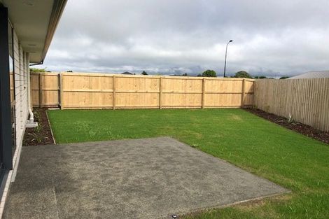 Photo of property in 4 Hamlett Drive, Woodend, 7610