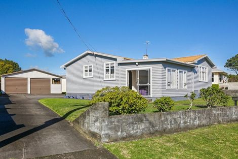 Photo of property in 6 Rata Street, Upper Vogeltown, New Plymouth, 4310