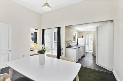 Photo of property in 2 Luxford Street, Berhampore, Wellington, 6023