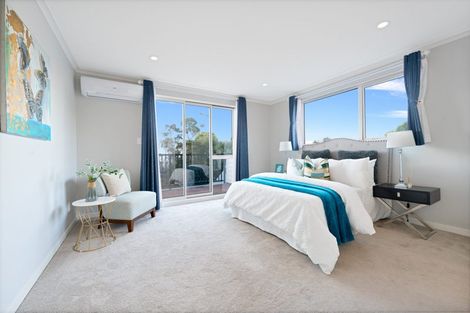 Photo of property in 38a Pokapu Street, Titirangi, Auckland, 0600