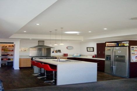 Photo of property in 13 Elm Drive, Rangiora, 7400