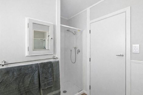 Photo of property in 6 Carlton Terrace, Westown, New Plymouth, 4310