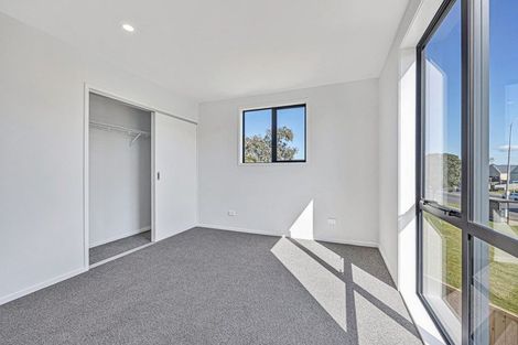 Photo of property in 11a Kelburn Lane, Mangere, Auckland, 2022