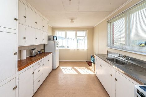 Photo of property in 157 Puriri Street, Castlecliff, Whanganui, 4501