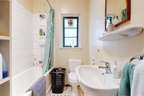 Photo of property in Westhaven Apartments, 127u8 Molesworth Street, Thorndon, Wellington, 6011