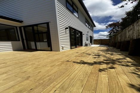 Photo of property in 7a Hinau Street, New Lynn, Auckland, 0600