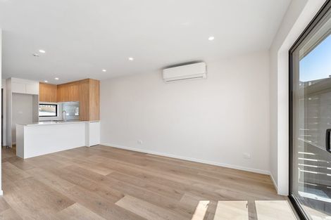 Photo of property in 81 Selo Street, Glen Eden, Auckland, 0602