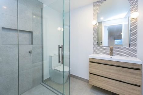 Photo of property in 2 Mudie Street, Alicetown, Lower Hutt, 5010