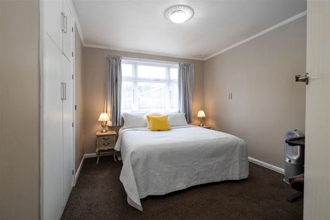Photo of property in 375 Yaldhurst Road, Russley, Christchurch, 8042