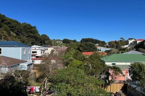 Photo of property in Beresford Apartments, 12/118u Russell Terrace, Berhampore, Wellington, 6023