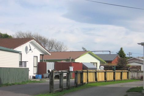 Photo of property in 27 Trevethick Grove, Woburn, Lower Hutt, 5010