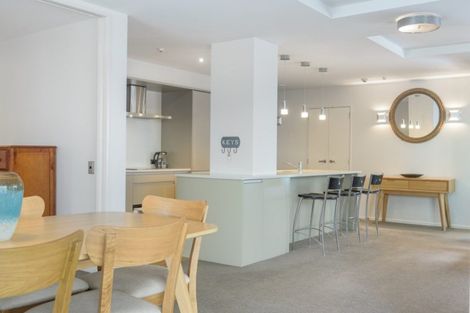 Photo of property in 5/48 Marine Parade, Mount Maunganui, 3116