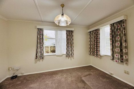 Photo of property in 1147 High Street, Taita, Lower Hutt, 5011