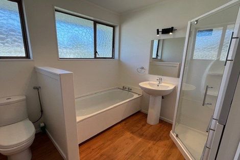 Photo of property in 1/354 Bucklands Beach Road, Bucklands Beach, Auckland, 2012