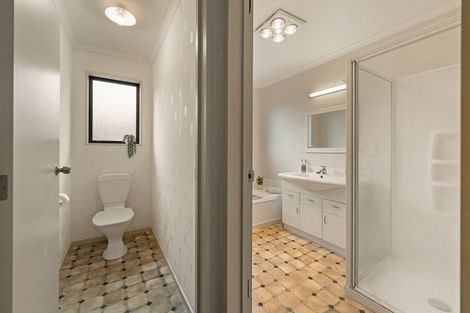 Photo of property in 21 Brooklyn Heights Drive, Kelvin Grove, Palmerston North, 4414